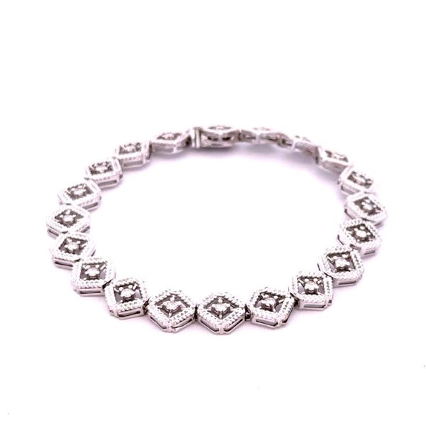 Consignment-Estate Jewelry / No refunds on consignment-estate items. Reflections In Gold Venice, FL