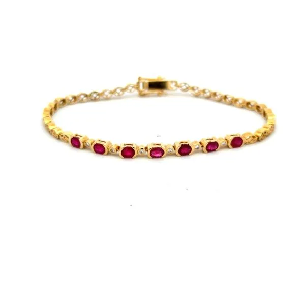 Consignment-Estate Jewelry / No refunds on consignment-estate items. Reflections In Gold Venice, FL
