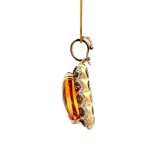 Consignment-Estate Jewelry / No refunds on consignment-estate items. Image 2 Reflections In Gold Venice, FL