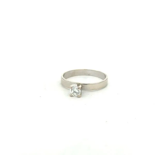 Consignment-Estate Jewelry / No refunds on consignment-estate items. Reflections In Gold Venice, FL