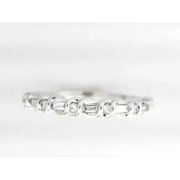 Anniversary Ring Reiniger Jewelers Swansea, IL