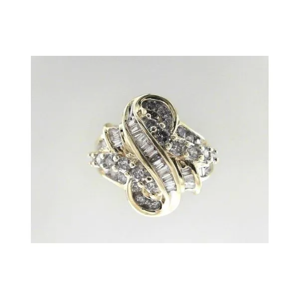 Diamond Ring Reiniger Jewelers Swansea, IL