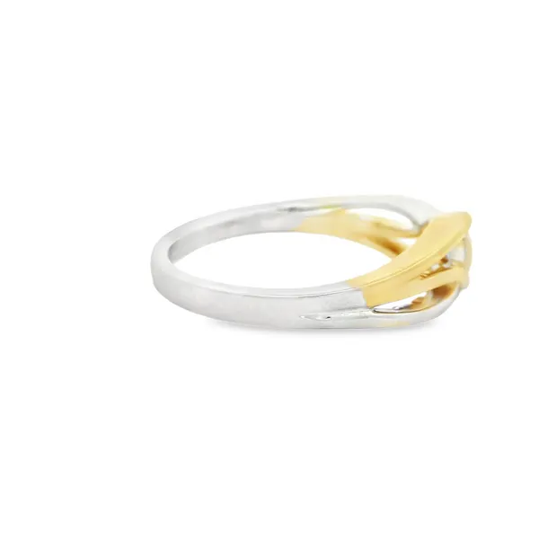 Fashion Ring Image 2 Reiniger Jewelers Swansea, IL