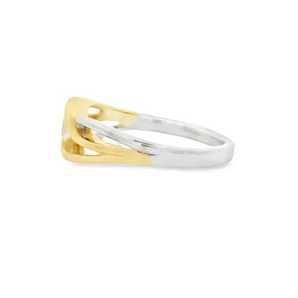 Fashion Ring Image 3 Reiniger Jewelers Swansea, IL