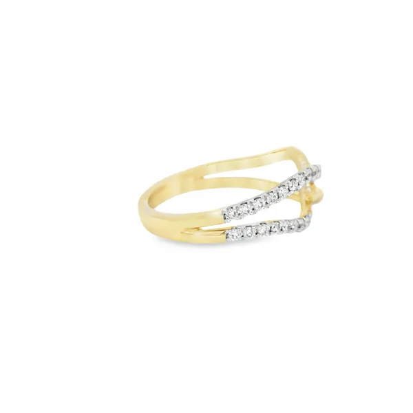 Fashion Ring Image 4 Reiniger Jewelers Swansea, IL
