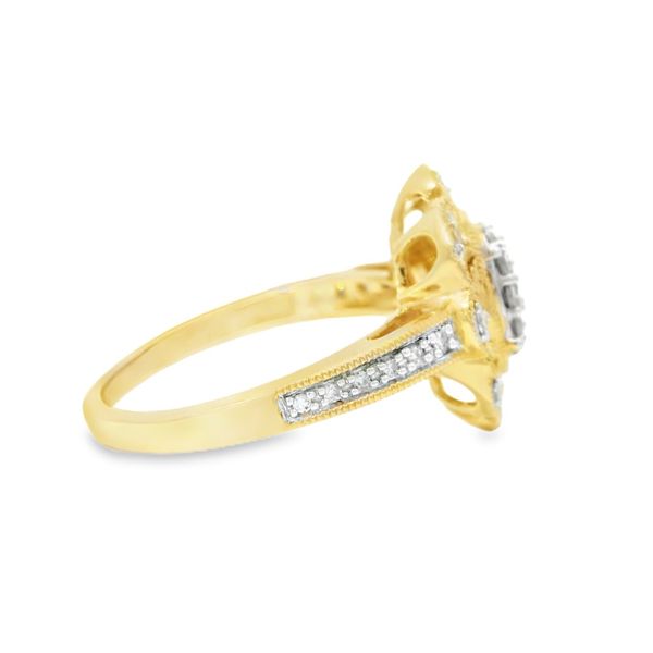 Diamond Ring Image 2 Reiniger Jewelers Swansea, IL