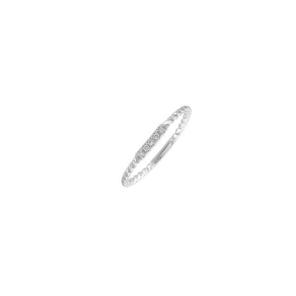 Diamond Ring Reiniger Jewelers Swansea, IL