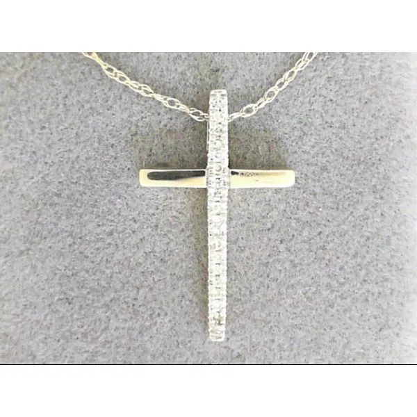 Pendant Reiniger Jewelers Swansea, IL