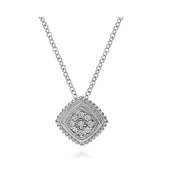 Necklace Reiniger Jewelers Swansea, IL