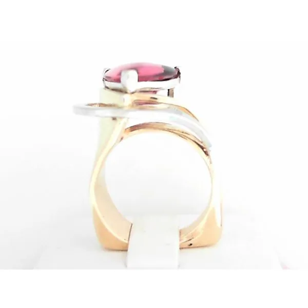 Gemstone Ring Image 2 Reiniger Jewelers Swansea, IL