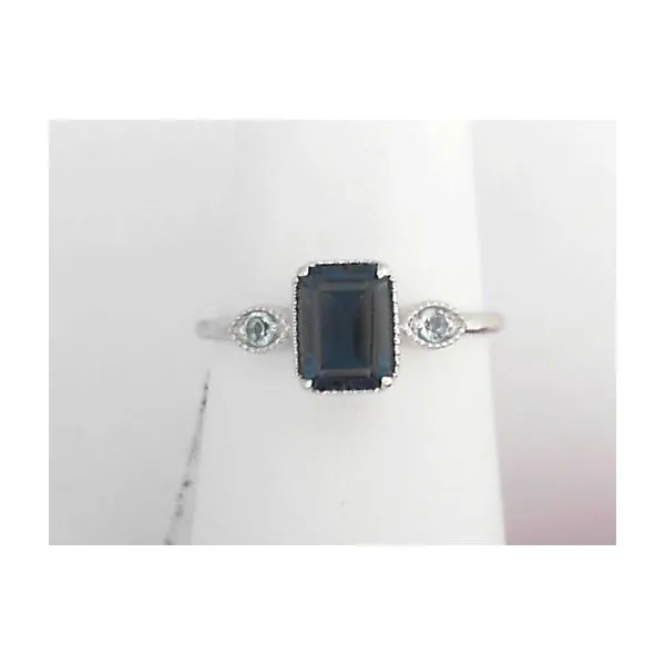 Fashion Ring Reiniger Jewelers Swansea, IL