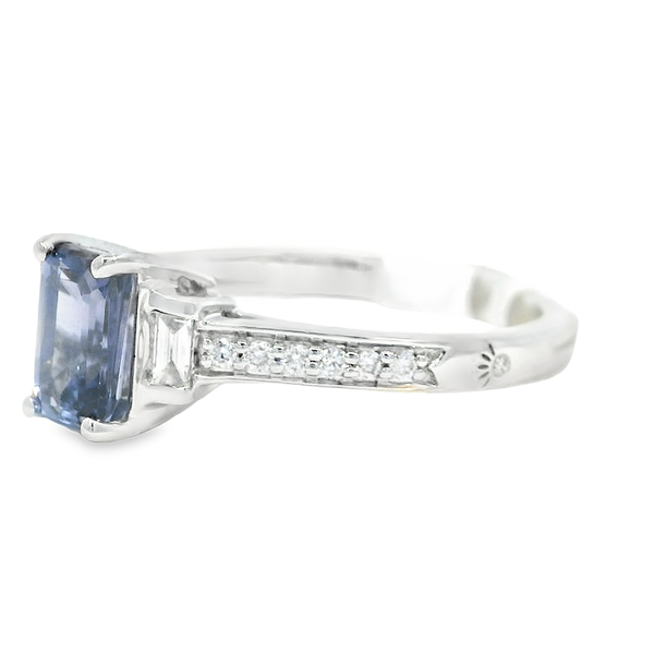 Gemstone Ring Image 2 Reiniger Jewelers Swansea, IL