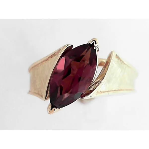 Gemstone Ring Reiniger Jewelers Swansea, IL