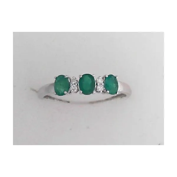 Gemstone Ring Reiniger Jewelers Swansea, IL