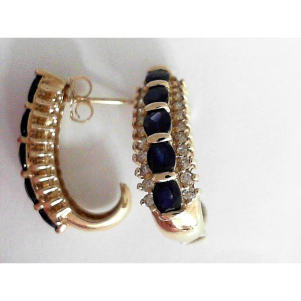 Gemstone Earrings Reiniger Jewelers Swansea, IL