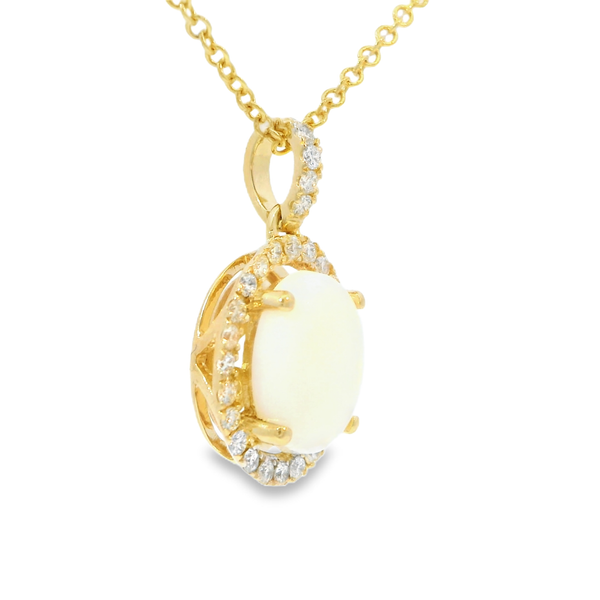 Gemstone Pendant Image 2 Reiniger Jewelers Swansea, IL