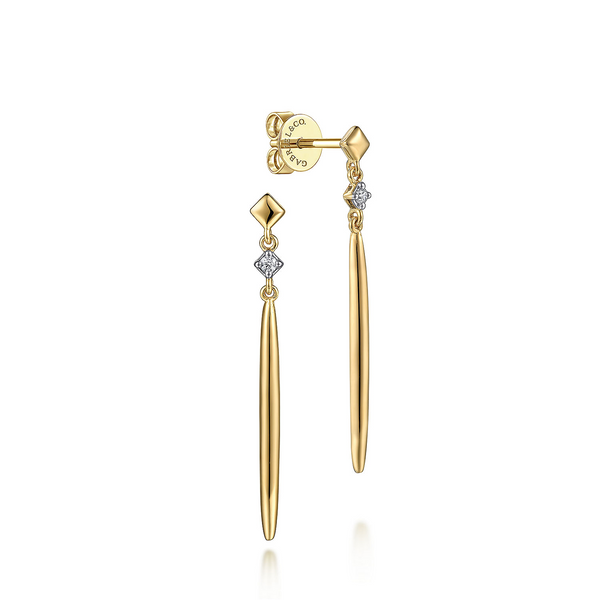 Gold Fashion Earring Reiniger Jewelers Swansea, IL