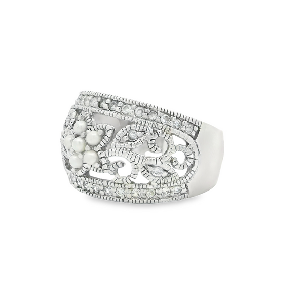 Silver Fashion Ring Image 2 Reiniger Jewelers Swansea, IL