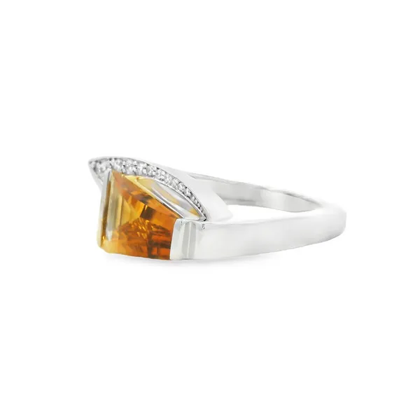 Sterling Silver Citrine and Cz fashion ring Image 3 Reiniger Jewelers Swansea, IL