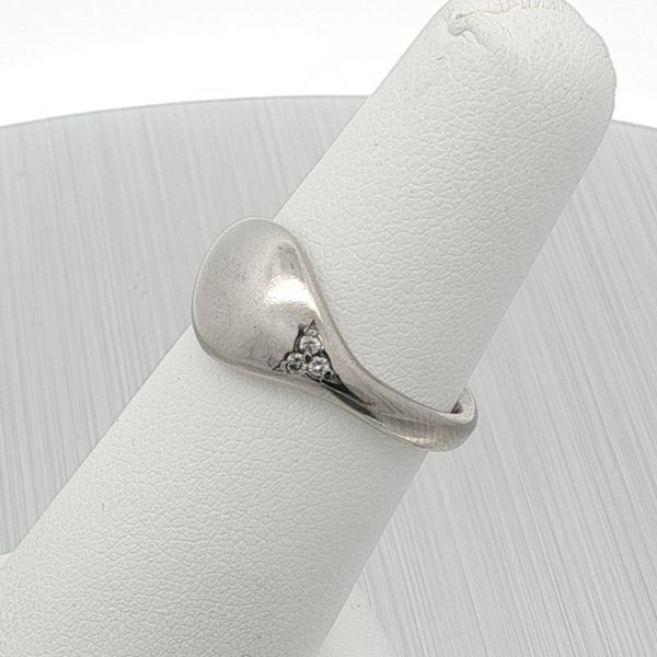 Minimalist 14K White Gold Oval Dome Fashion Ring with Diamond Accents Rich Custom Jewelry Las Vegas, NV