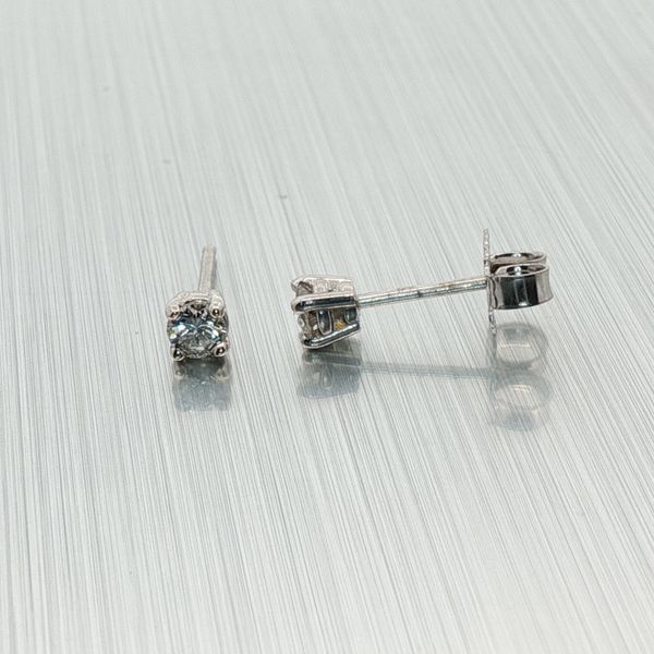 14K White Gold Stud Earrings with 0.21ct T.W.  Round Brilliant-Cut Diamonds Rich Custom Jewelry Las Vegas, NV