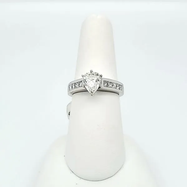 Engagement Ring Image 2 Rihner's Jewelry Gretna, LA