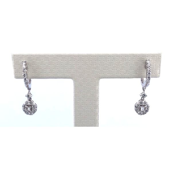 Earrings Image 2 Rihner's Jewelry Gretna, LA