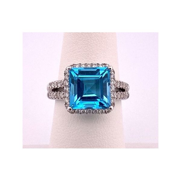 Fashion Ring Rihner's Jewelry Gretna, LA