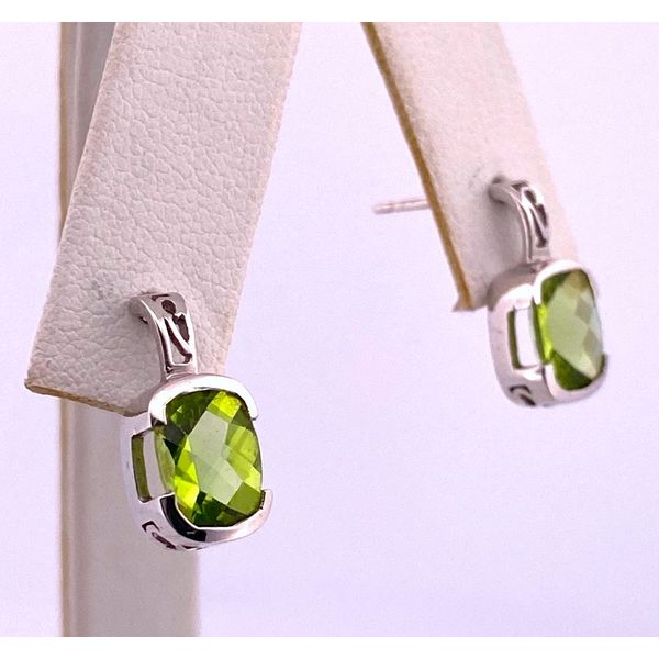 Earrings Image 3 Rihner's Jewelry Gretna, LA