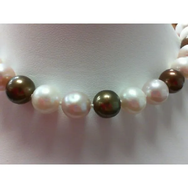 Strand Rihner's Jewelry Gretna, LA