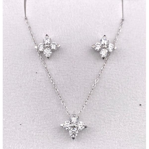 Charm/Pendants Rihner's Jewelry Gretna, LA