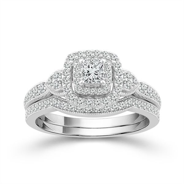 10 Karat White Gold 3/4 Carat Princess Cut Diamond Halo Wedding Set Robert Irwin Jewelers Memphis, TN