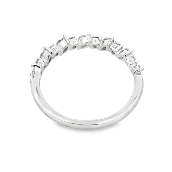 Wedding Band Image 3 Rinehart Jewelry Co. Nevada, MO