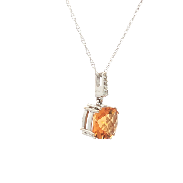 Pendants Image 2 Rinehart Jewelry Co. Nevada, MO
