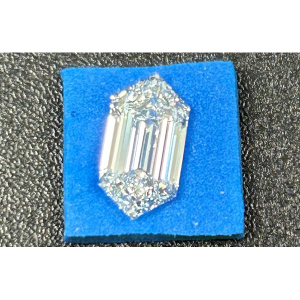 LOOSE LAB STONES Roberts Jewelers Jackson, TN
