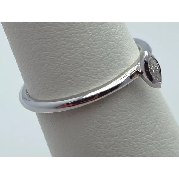 14k White Gold Marquise Diamond Ring Image 2 Roberts Jewelers Jackson, TN