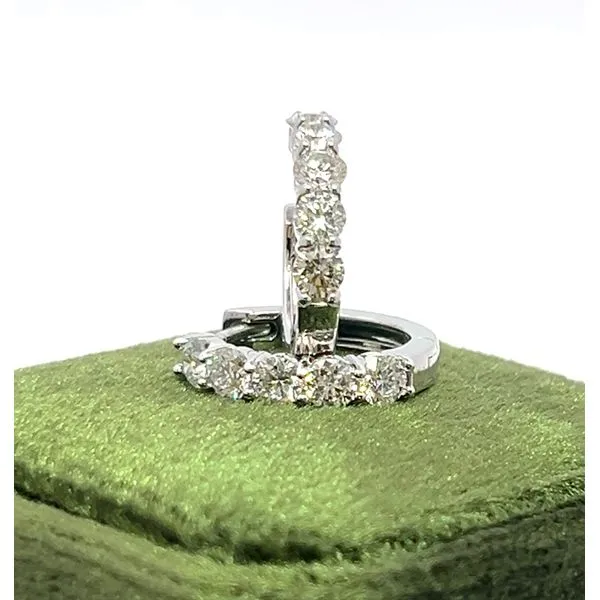 Diamond Earrings Roberts Jewelers Jackson, TN