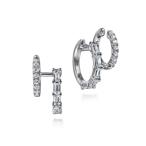 14K White Gold Diamond Stuggies Earrings similar item image
