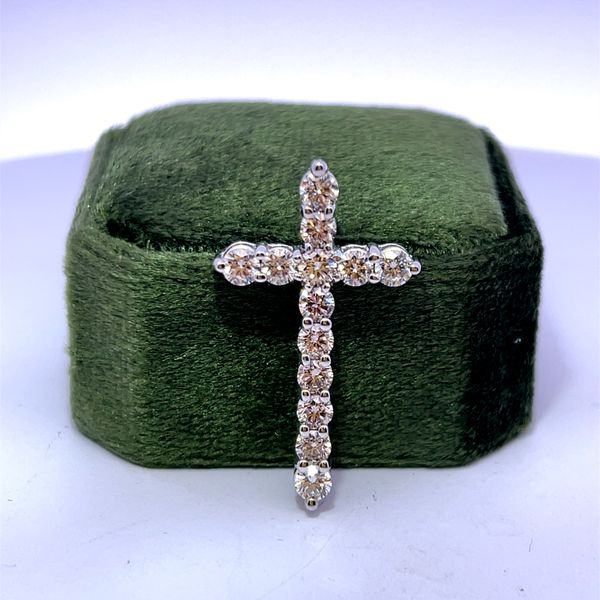 Diamond Pendants Roberts Jewelers Jackson, TN