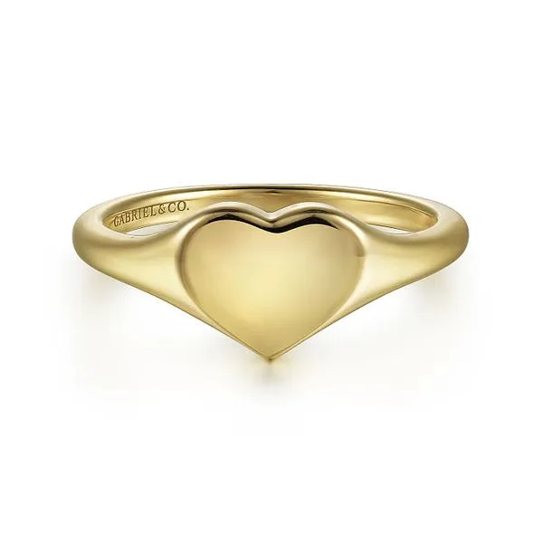 14K Yellow Gold Heart Signet Ring Roberts Jewelers Jackson, TN