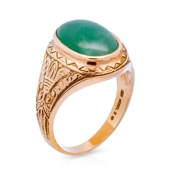 18K Yellow Gold Jade Ring Circa 1970 Roberts Jewelers Jackson, TN