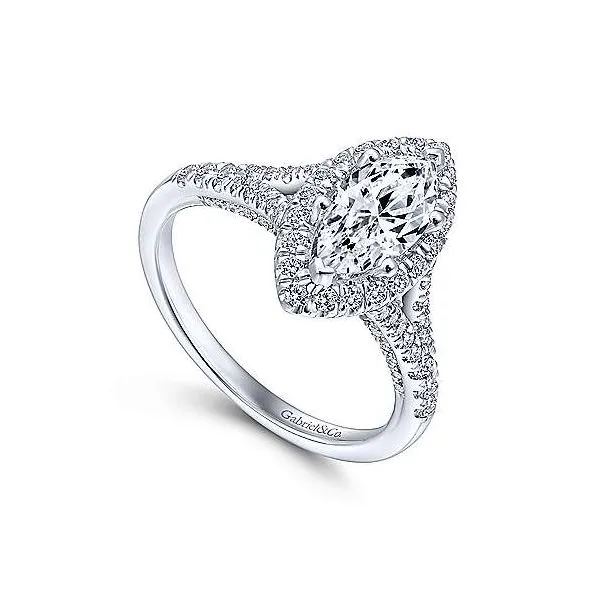 Engagement Ring Robison Jewelry Co. Fernandina Beach, FL