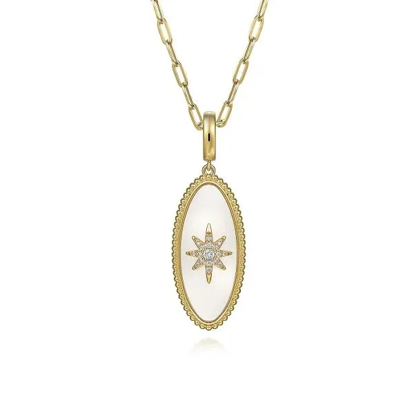Pendant Robison Jewelry Co. Fernandina Beach, FL