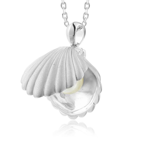 Pendant Robison Jewelry Co. Fernandina Beach, FL