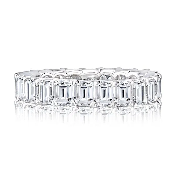 A.Jaffe 14Kw Emerald Cut Diamond Band Rolland's Jewelers Libertyville, IL