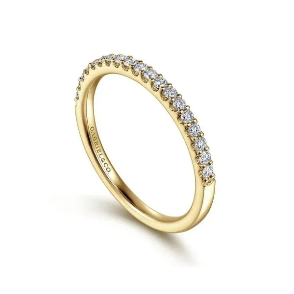 Gabriel & Co, diamond wedding band Root Jewelers Medford, OR
