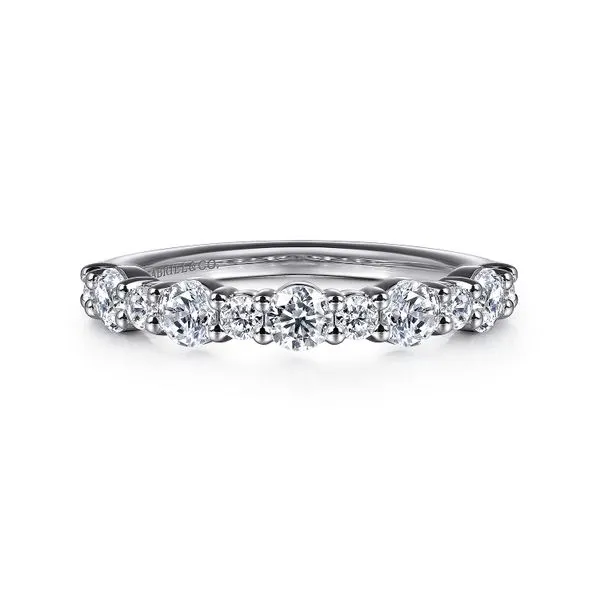 Spectacular diamond band Root Jewelers Medford, OR