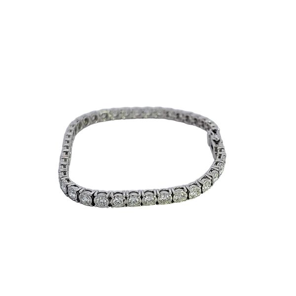14KW Diamond Bracelet Image 4 Ross Elliott Jewelers Terre Haute, IN
