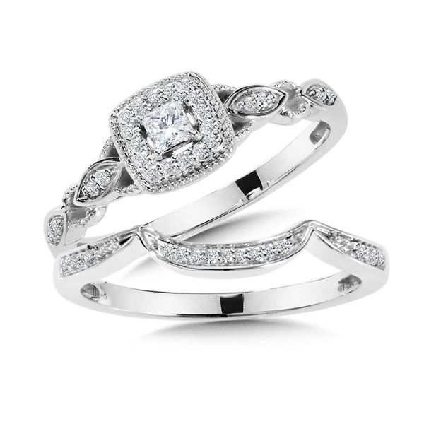 WHITE GOLD PRINCESS DIAMOND WEDDING SET Sam Dial Jewelers Pullman, WA