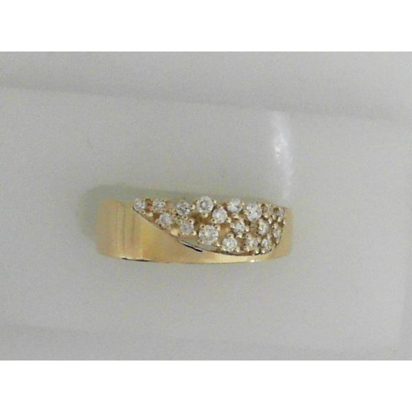 14KY Cluster Diamond Fashion Ring Sam Dial Jewelers Pullman, WA